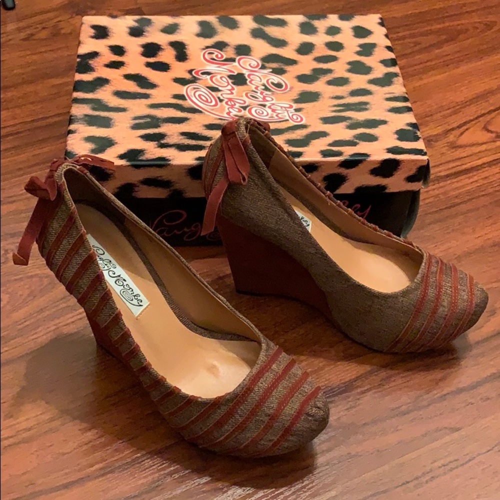 Brand New Naughty Monkey ‘Tight Rope’ wedge